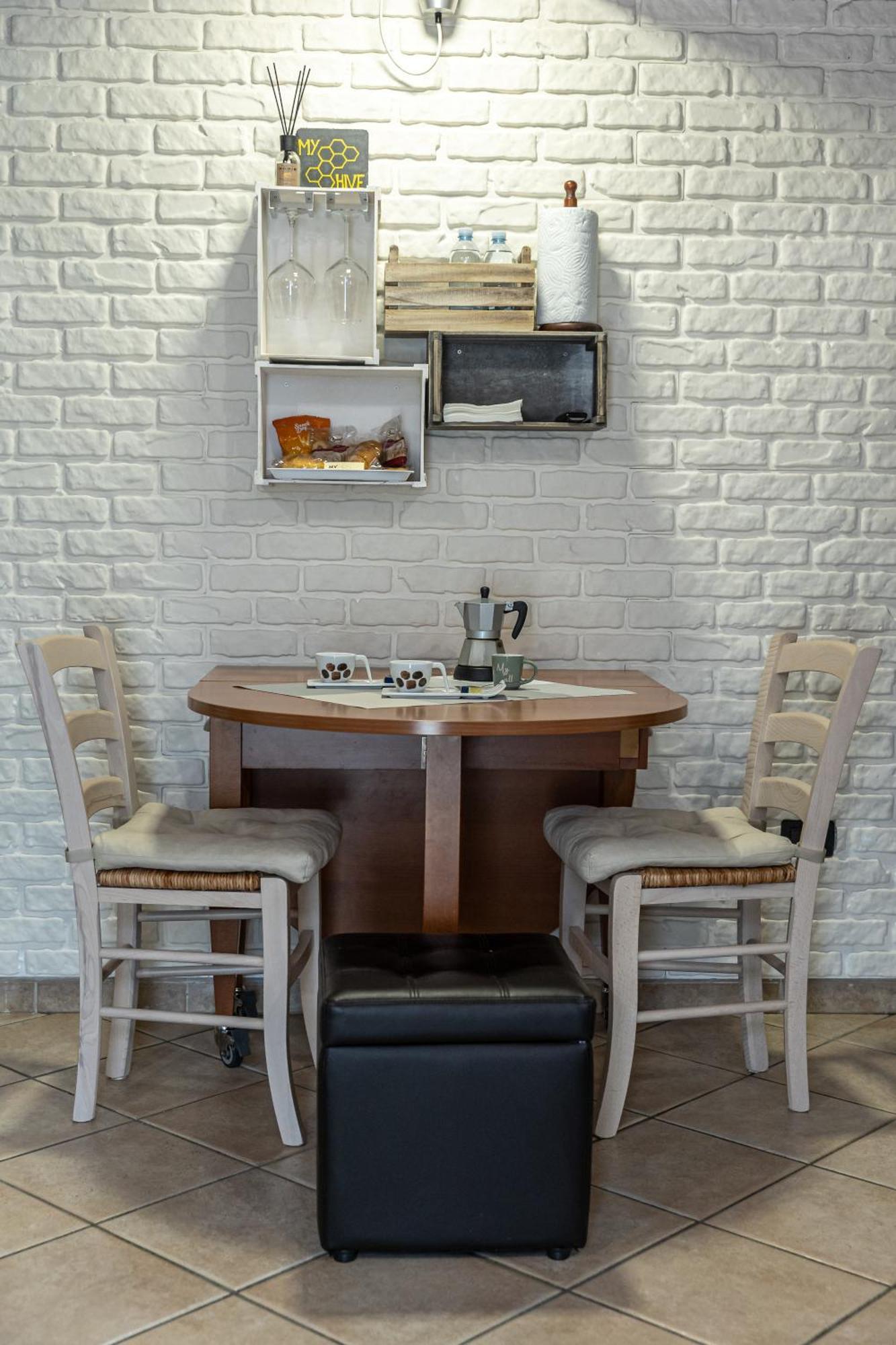 My Hive Apartment Cascina Exterior photo