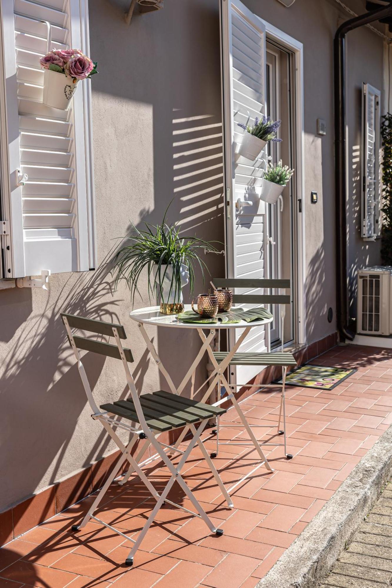 My Hive Apartment Cascina Exterior photo